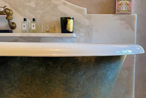 bespoke paint finish in bathroom